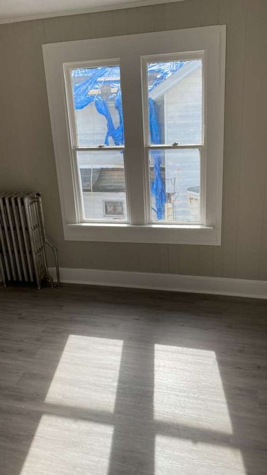 302 13th Ave - Photo 3 of 11