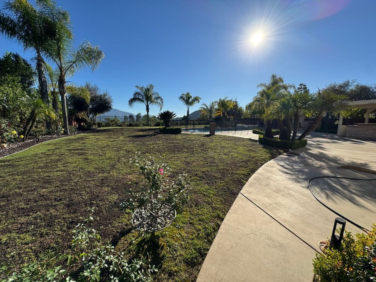 1681 Lawndale Rd - Photo 4 of 45