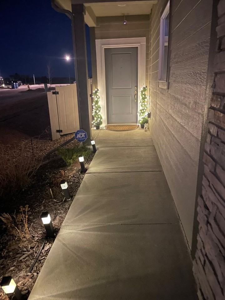 7875 Lathrop Vw - Photo 4 of 50