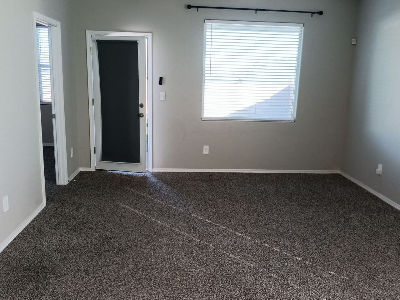 2824 Halfmoon Way Sw - Photo 7 of 17