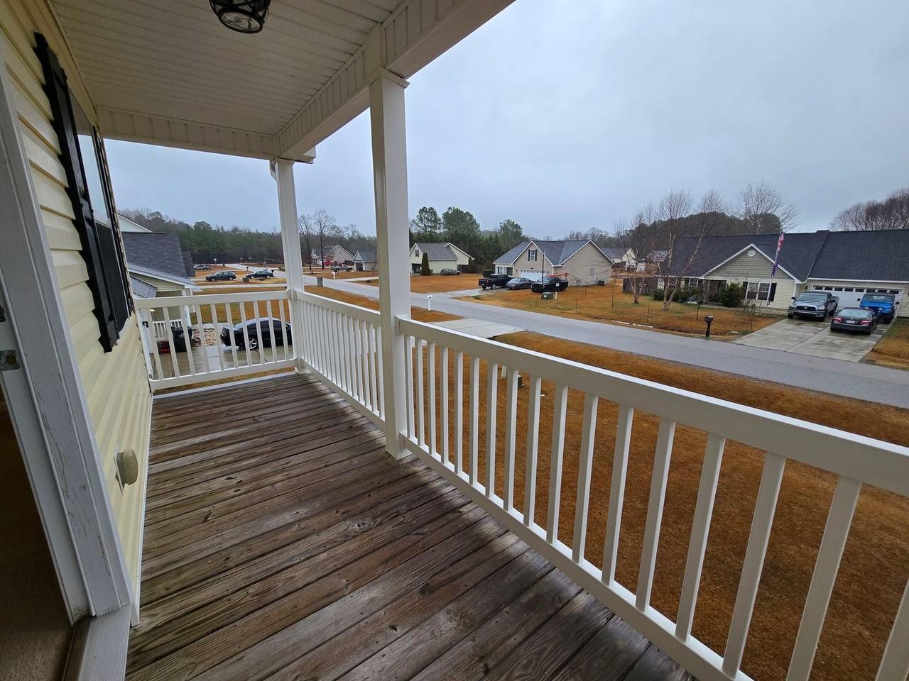 126 Carolina Oaks Cir - Photo 3 of 27