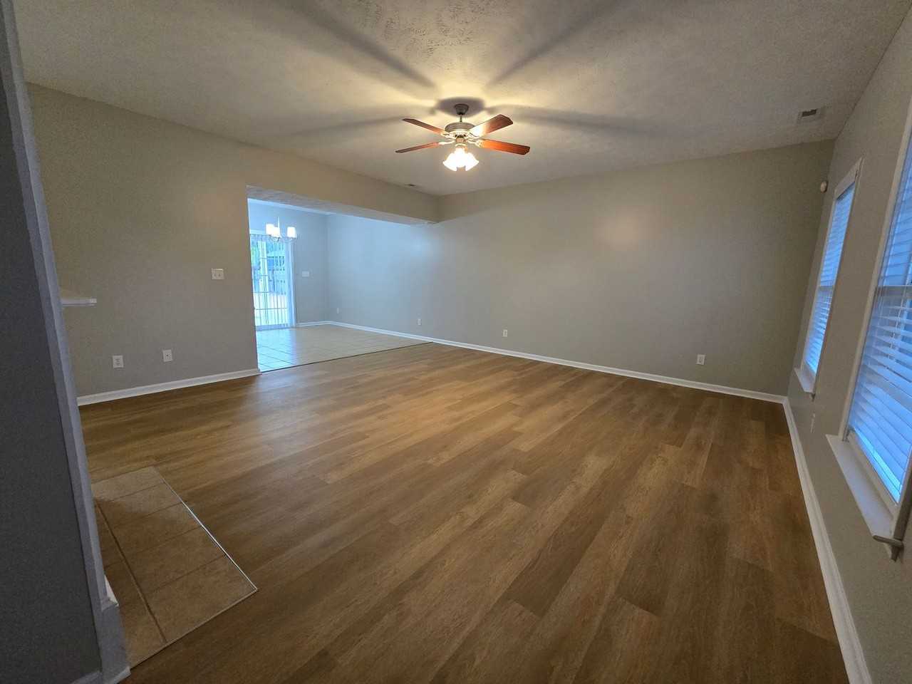 126 Carolina Oaks Cir - Photo 5 of 27