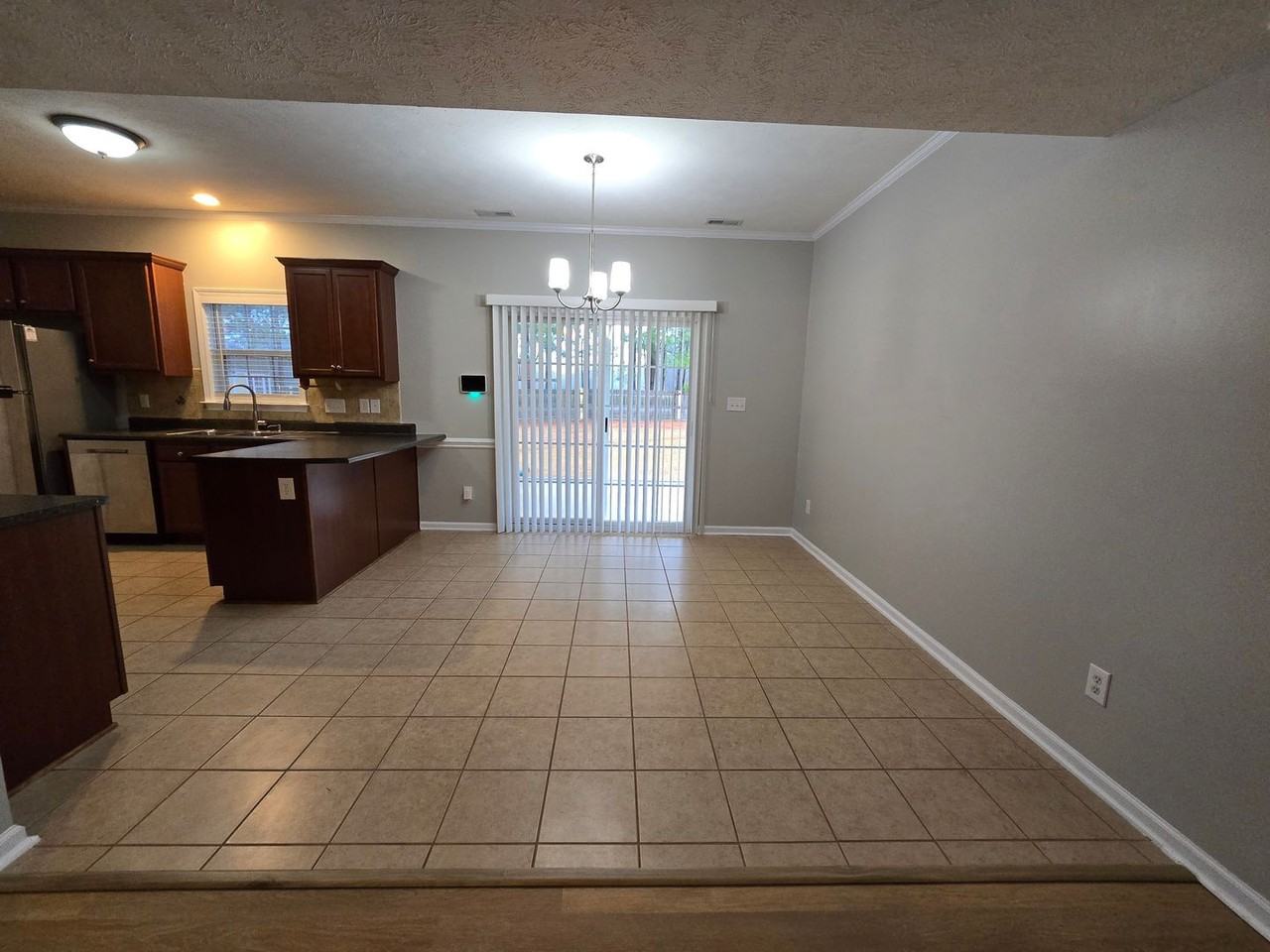 126 Carolina Oaks Cir - Photo 7 of 27