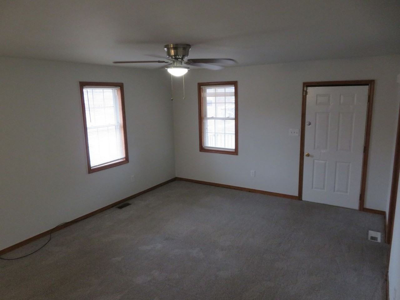 1900 Arlington Rd - Photo 4 of 25