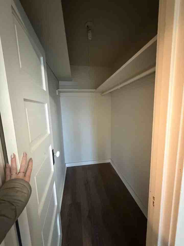 64 N Stewart Street - Photo 3 of 20