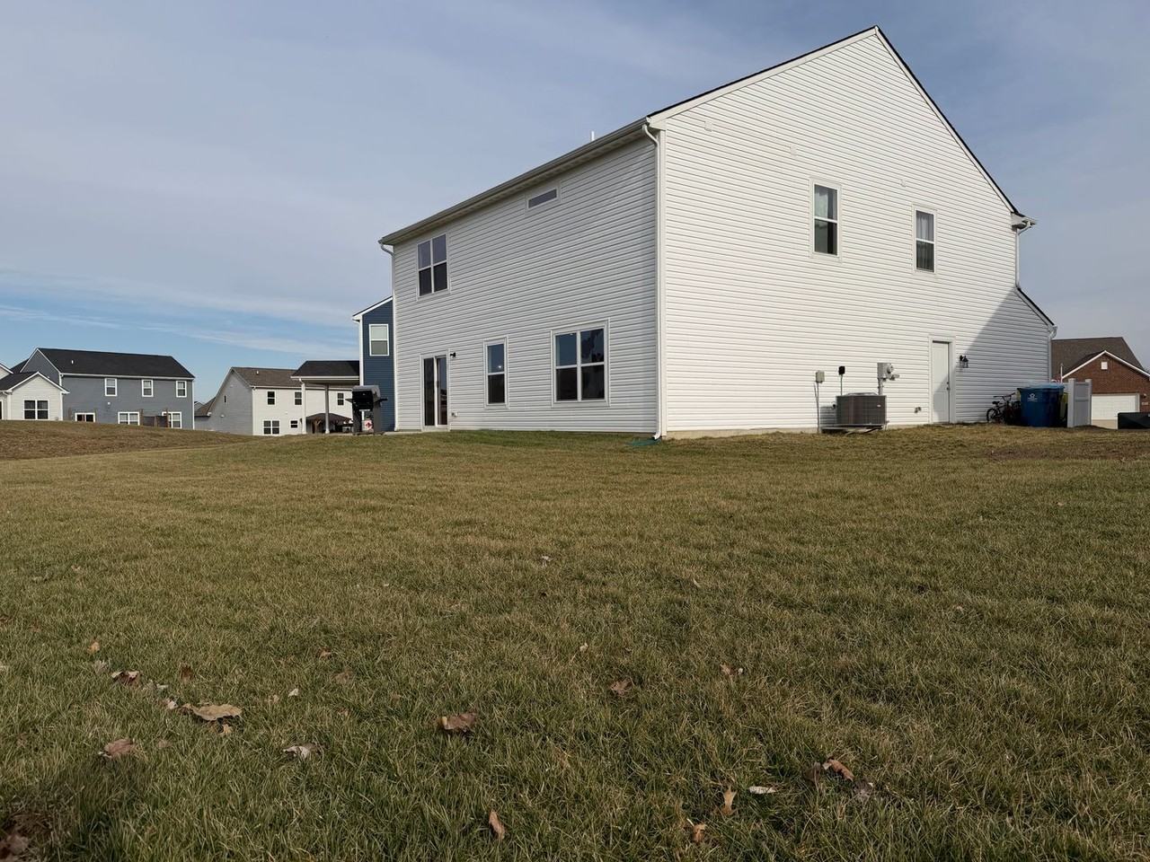 4266 Tingle Dr - Photo 6 of 48