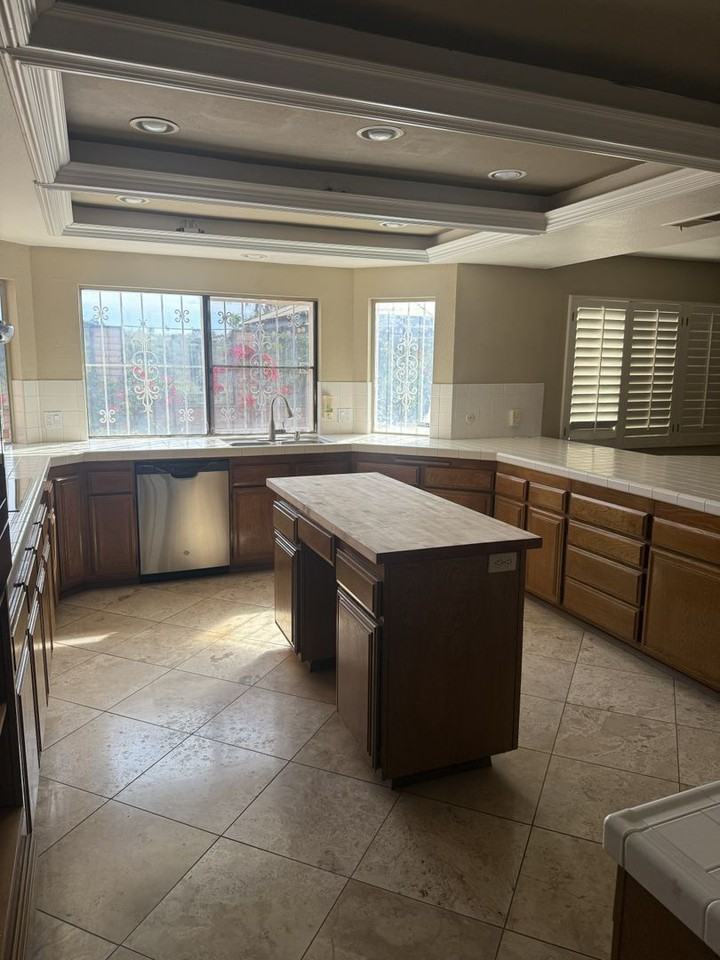 5031 Via Cinta - Photo 7 of 17