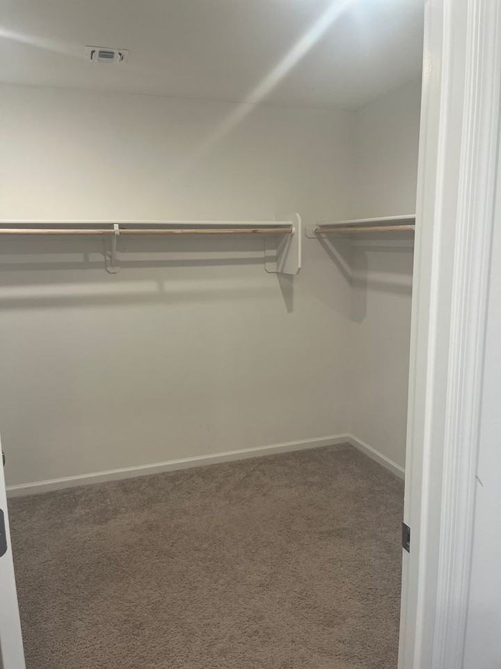 1243 S Lenora Loop - Photo 5 of 31