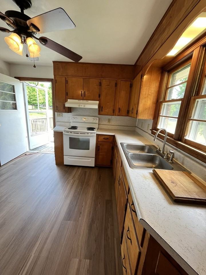 1006 Hodges Gap Rd - Photo 7 of 19