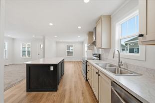 2110 24th St Ne - Photo 1 of 1