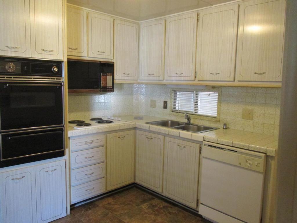 830 Santa Clara Cir - Photo 6 of 18