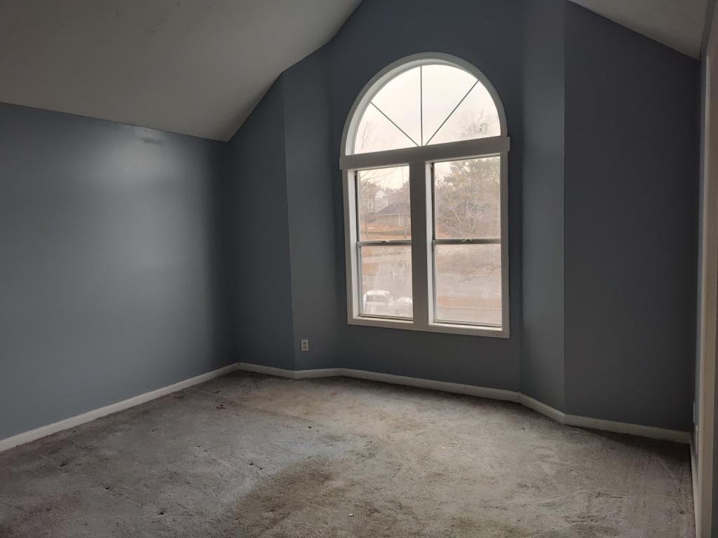 6724 Willowbrook Dr Apt 12 - Photo 7 of 12