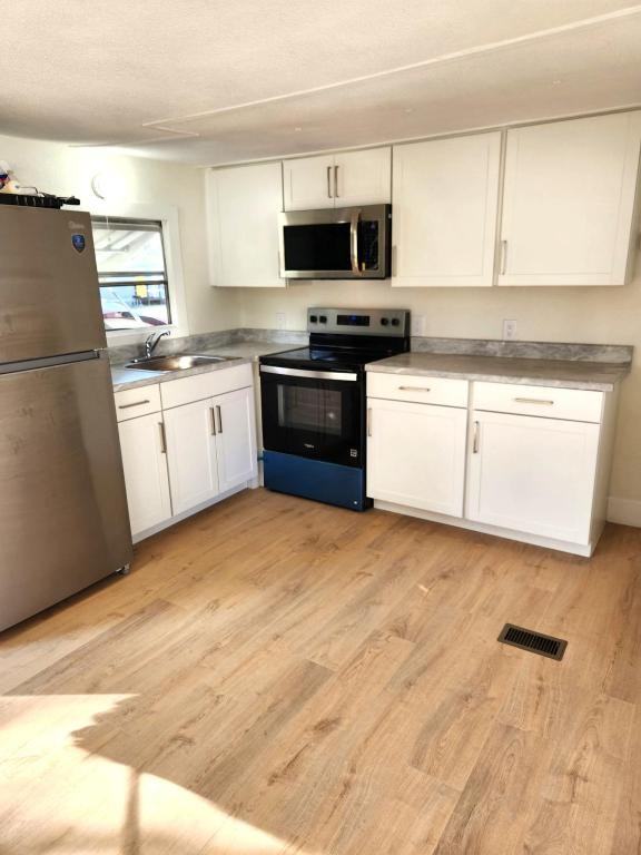 1510 E 151st Ave - Photo 6 of 14