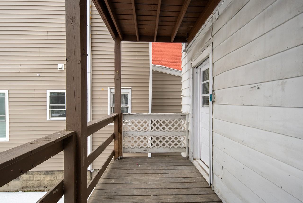 1534 5th Ave #1 - Photo 7 of 35