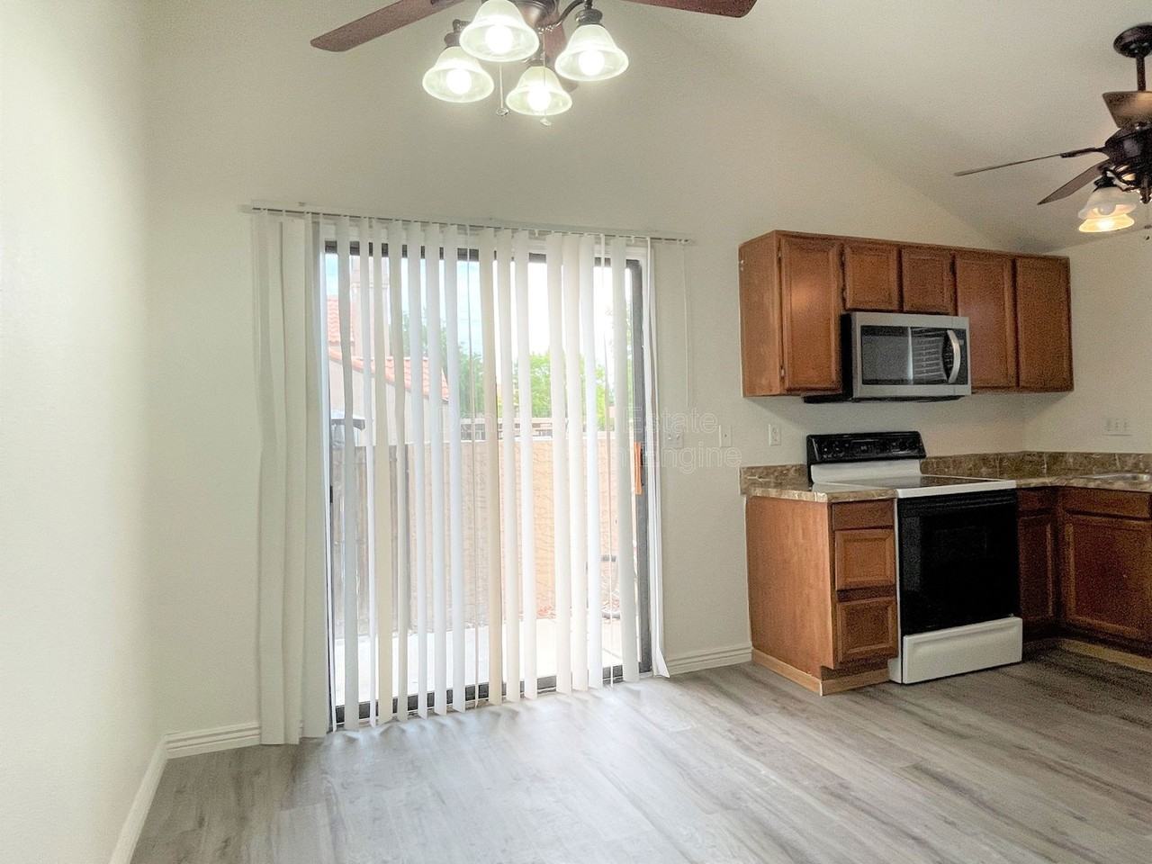 3491 N Arizona Ave #1 - Photo 5 of 21