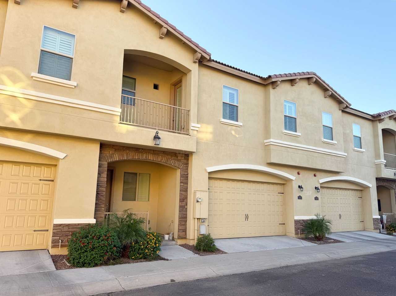 8976 N 8th Dr - Photo 2 of 21