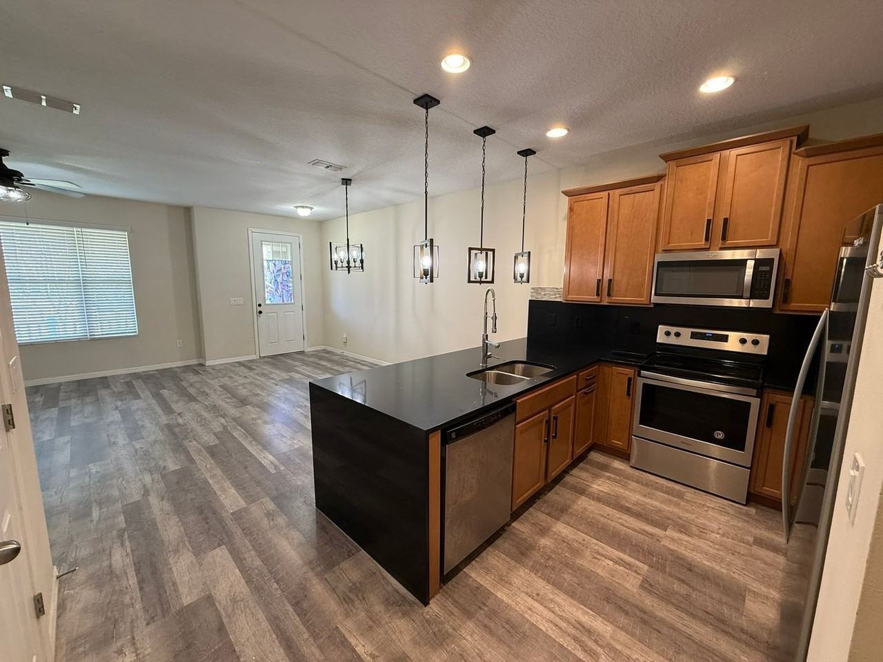 1753 Fulfillment Dr - Photo 7 of 27