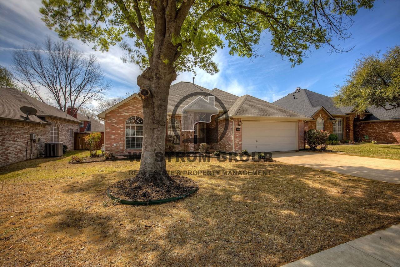 909 Mallard Way - Photo 2 of 41