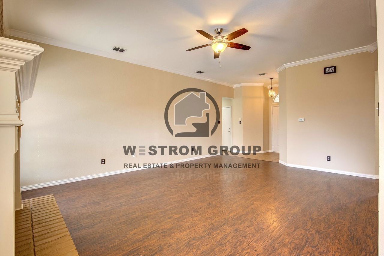 909 Mallard Way - Photo 7 of 41