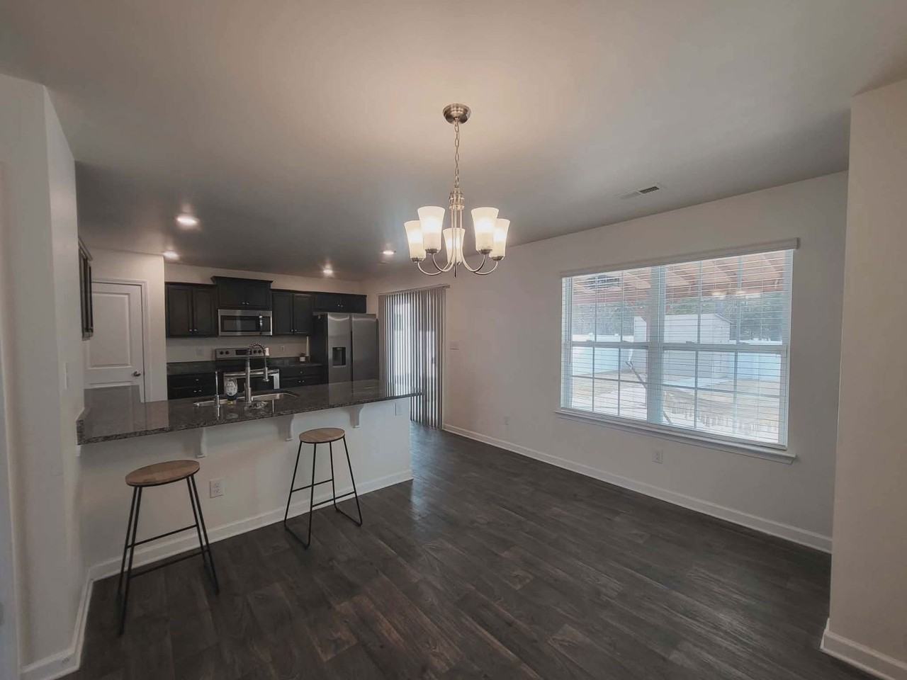 13403 Michael Lynn Rd - Photo 3 of 7