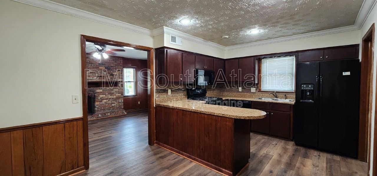 3820 Meadowlark Dr - Photo 7 of 34