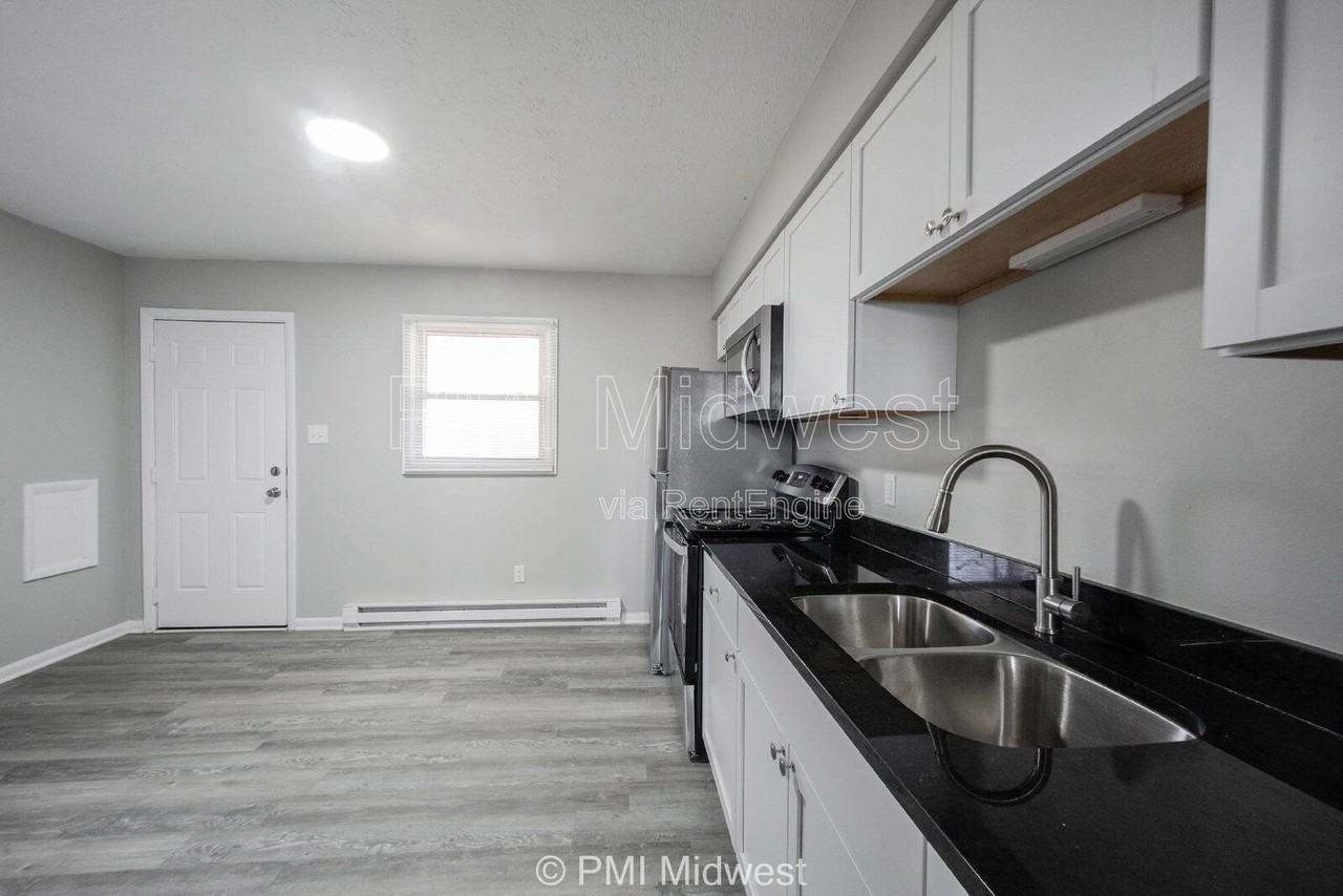 570 W Us Highway 52 #6B - Photo 5 of 20