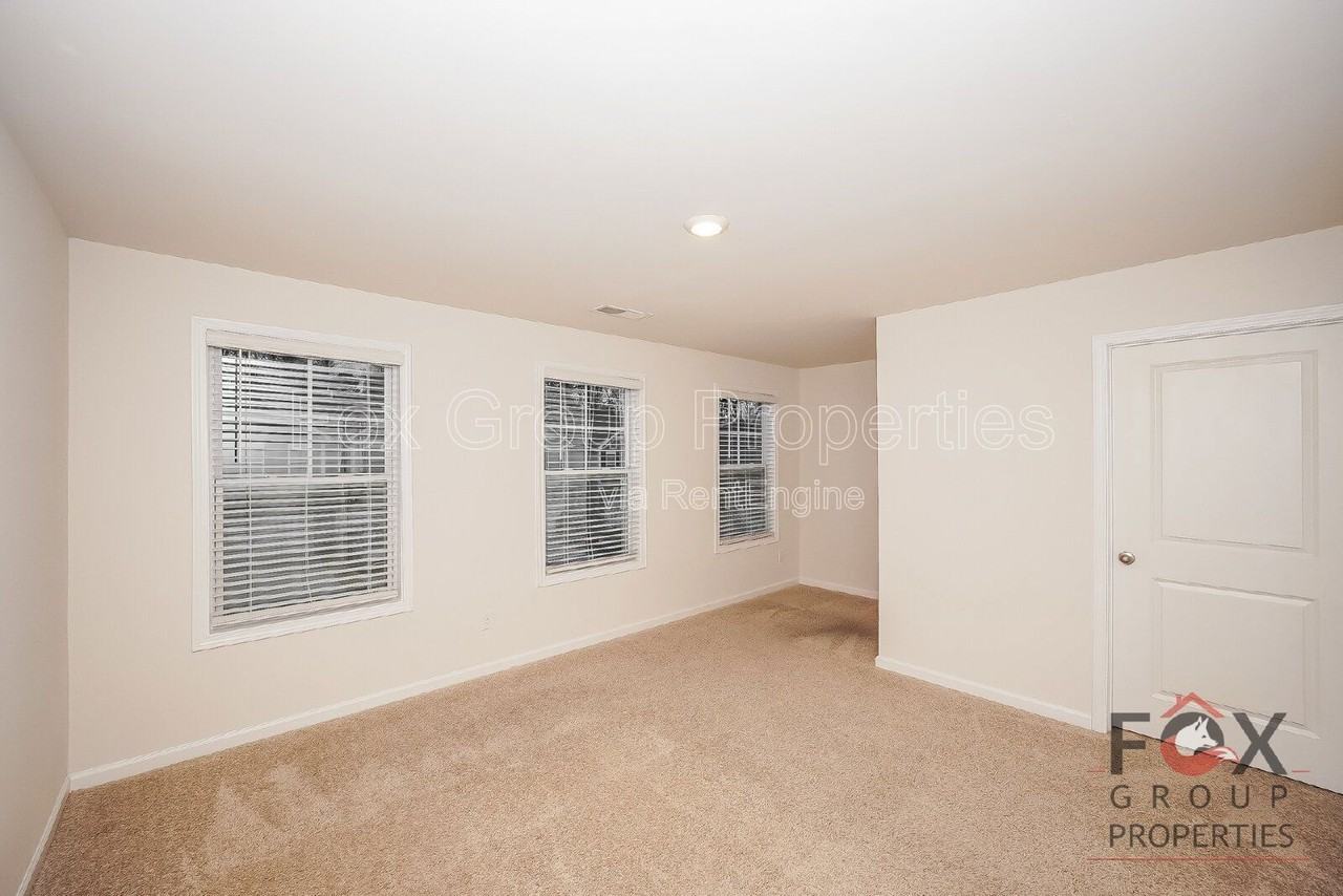 4110 Steel Way #20 - Photo 7 of 27