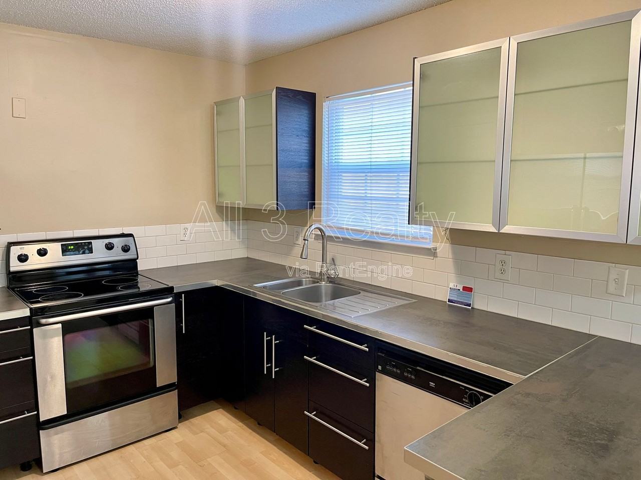 118 Prity Ct - Photo 3 of 19