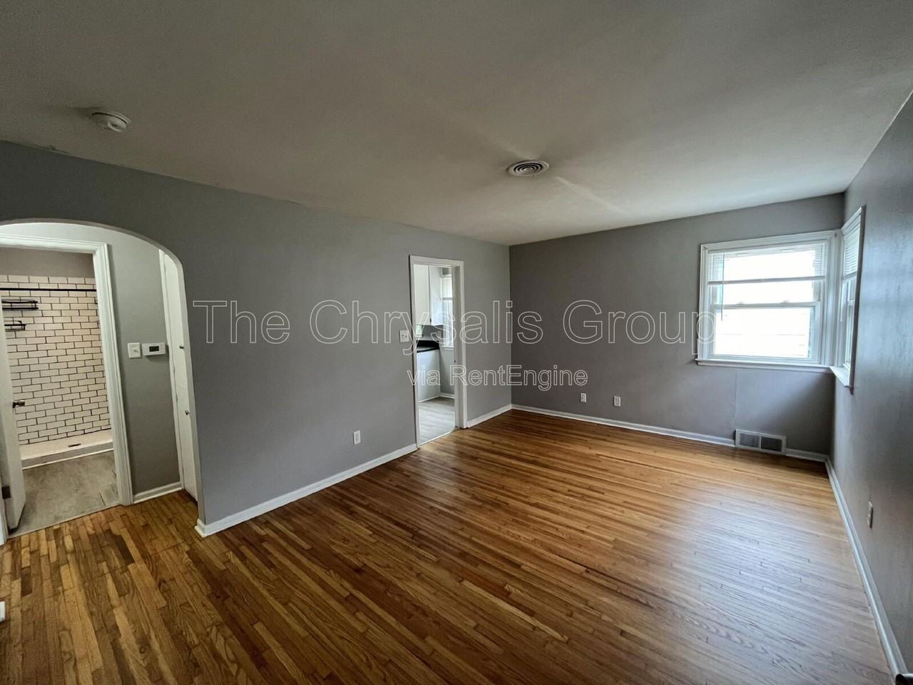 307 Prairie St - Photo 7 of 11