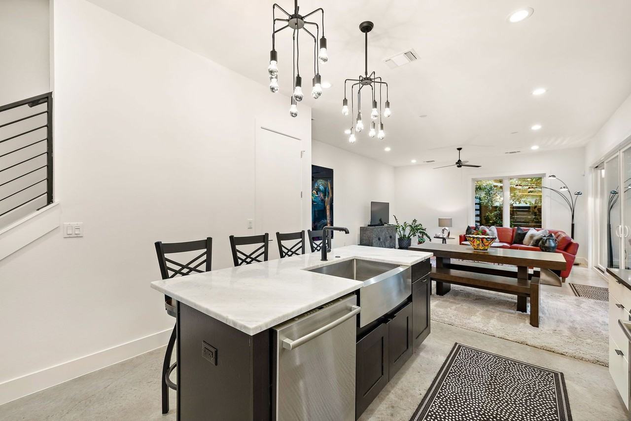 1310 Choquette Dr #B - Photo 4 of 50