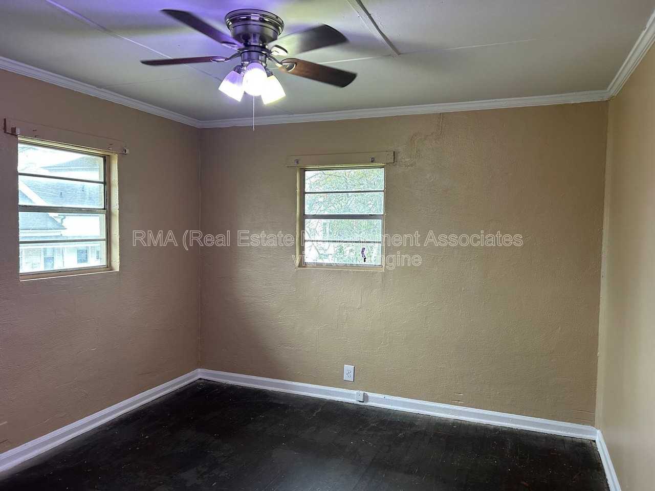 220 E Central Ave #B - Photo 4 of 6