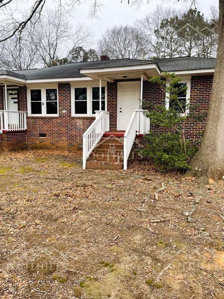 3317 Berry Ln #B - Photo 7 of 7