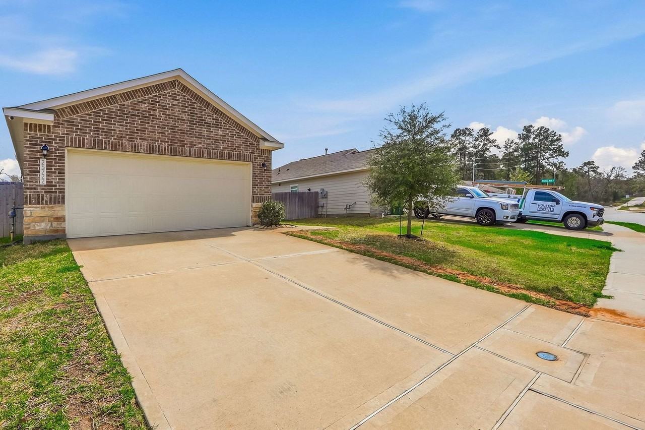 25722 Hickory Pecan Trl - Photo 2 of 25