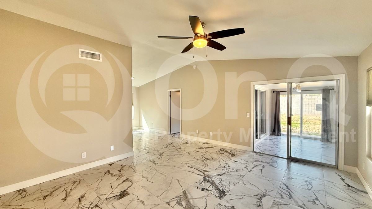 1510 E Taro Ln - Photo 7 of 21