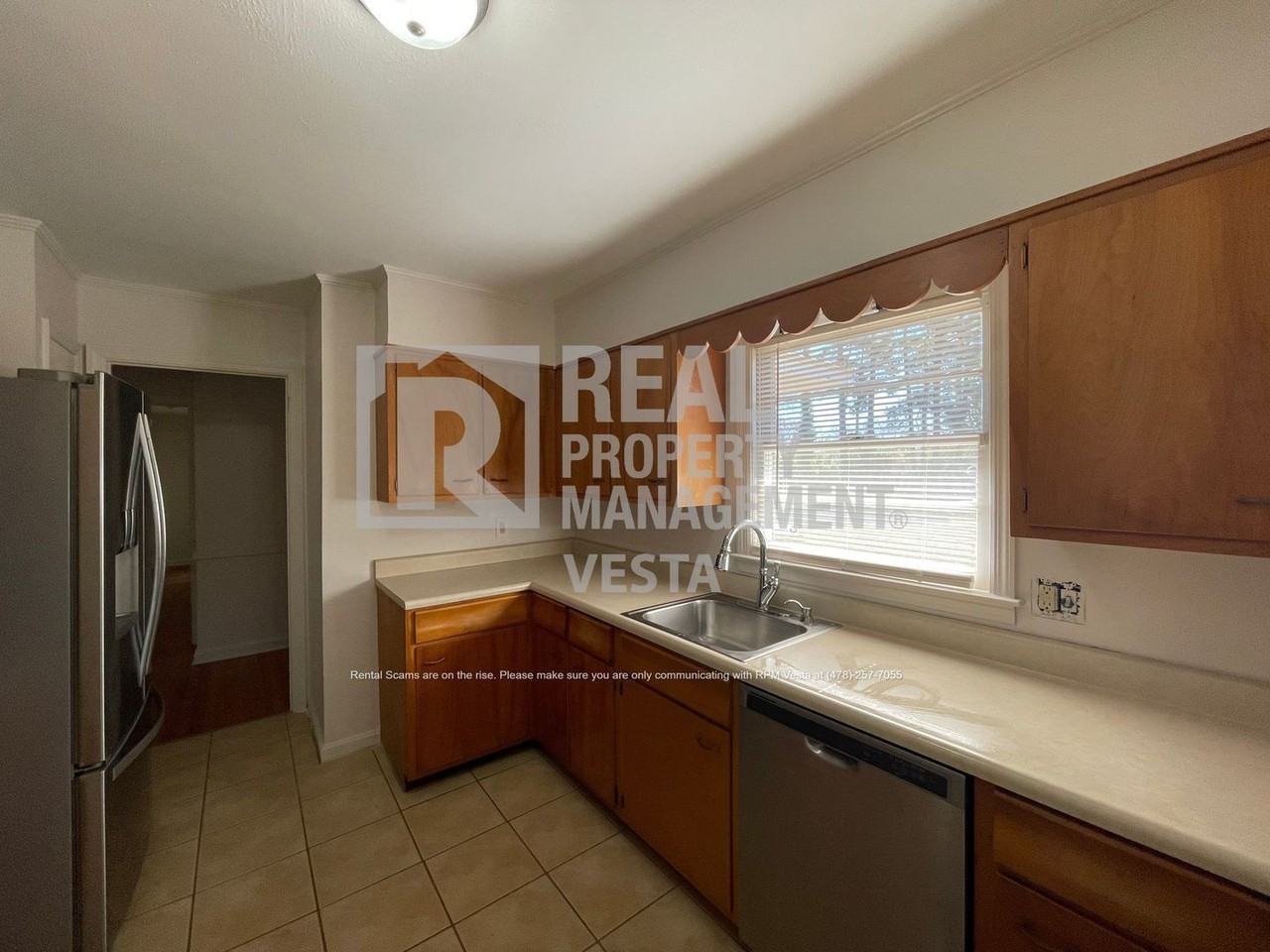 796 Lee Rd - Photo 3 of 18