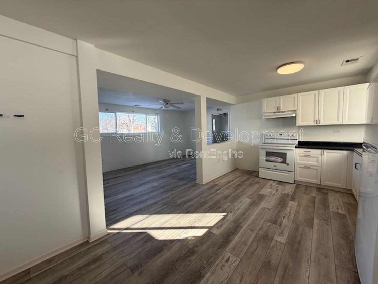 284 Windsor Ter #2 - Photo 5 of 17