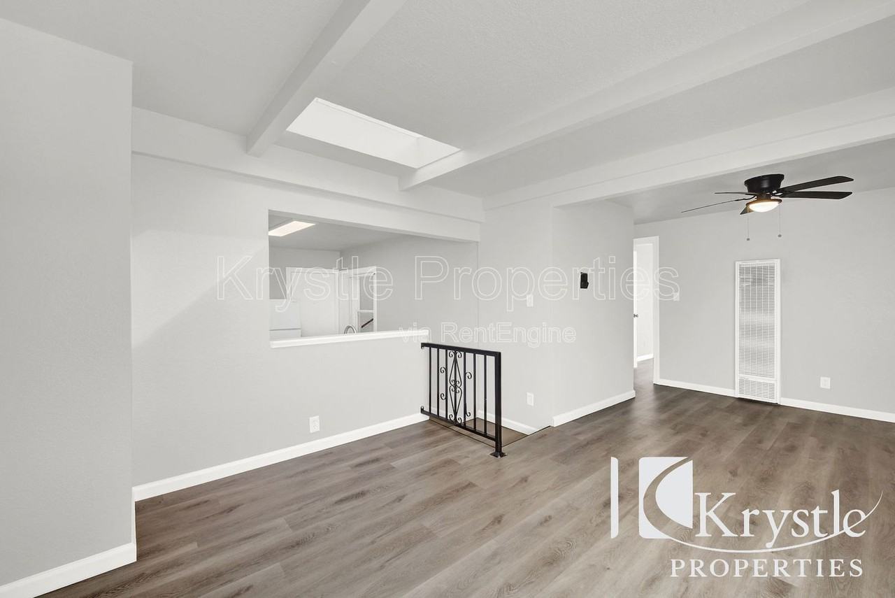 130 Shasta St - Photo 5 of 19