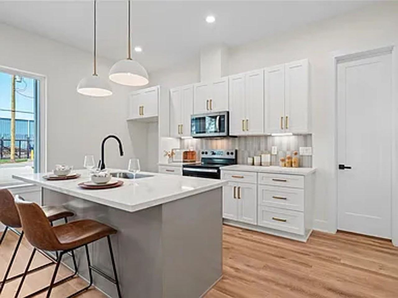 6528 Weston St #A - Photo 6 of 22