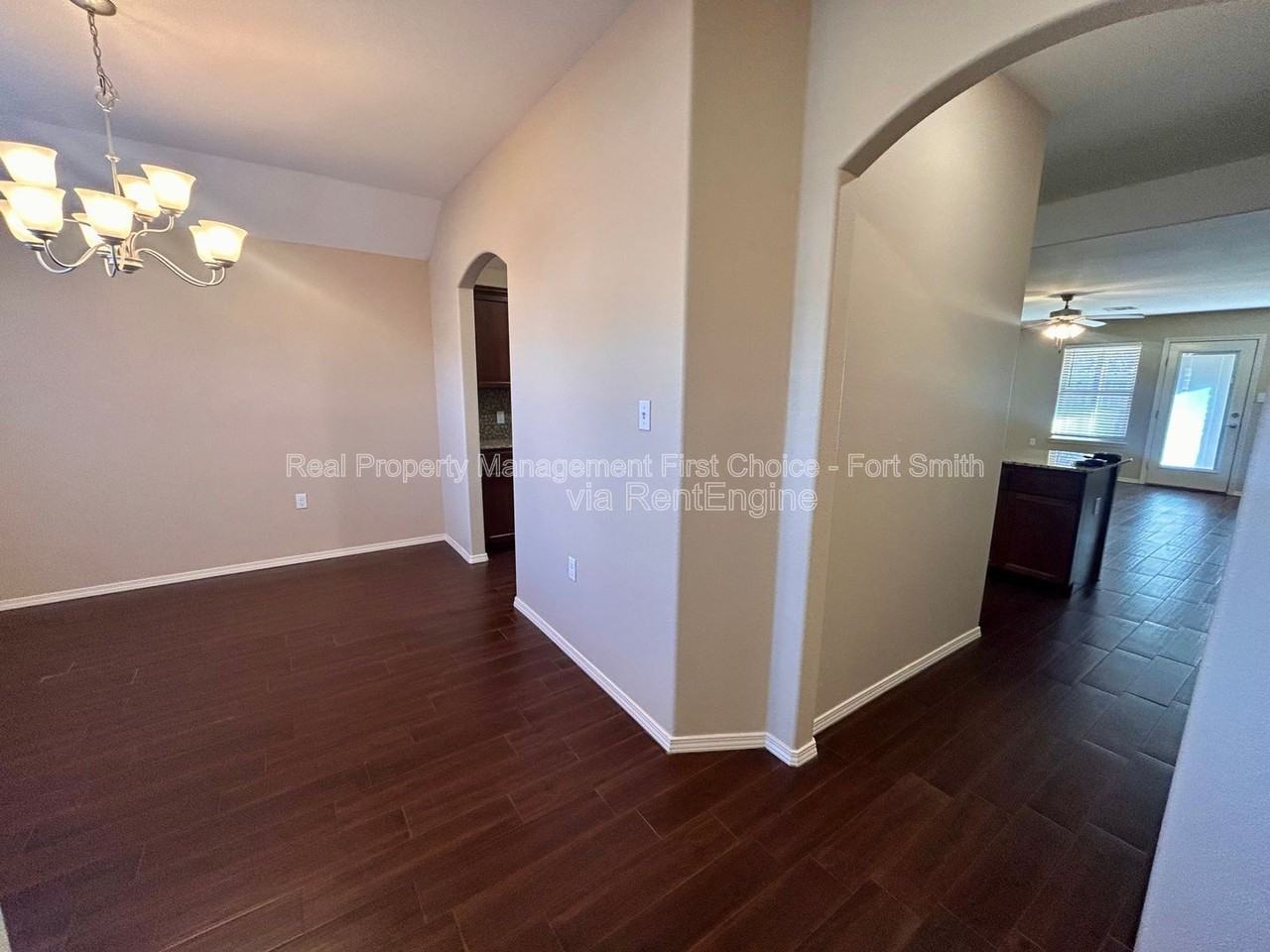 420 Ridge Point Dr - Photo 3 of 24