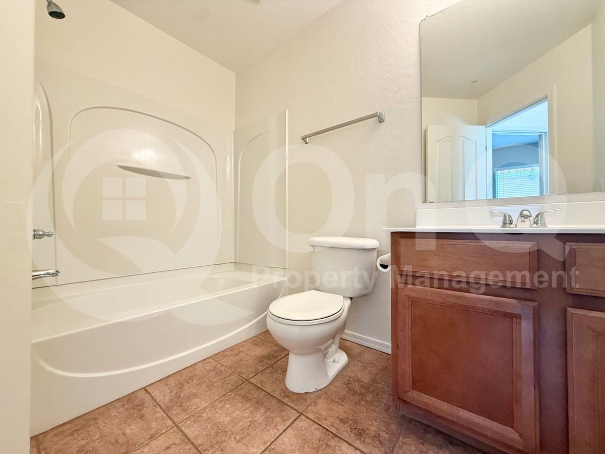 913 W Aspen Way - Photo 7 of 15