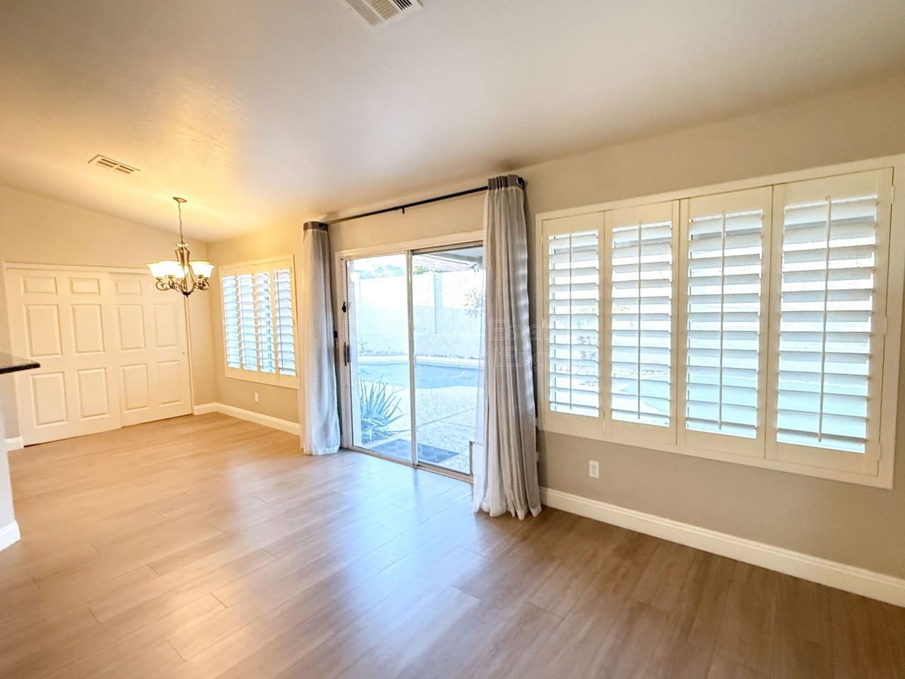 3640 E Mountain Sky Ave - Photo 3 of 28