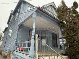 featured image of 725 Prospect Ave Se #2