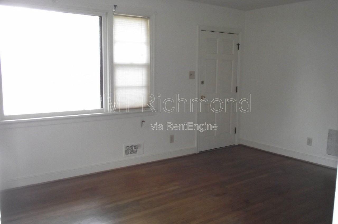 1418 Kingswood St - Photo 3 of 7