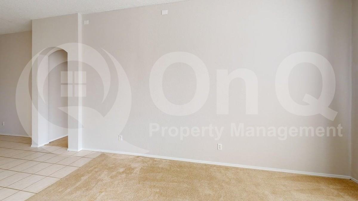 8204 Montecito Dr - Photo 7 of 21