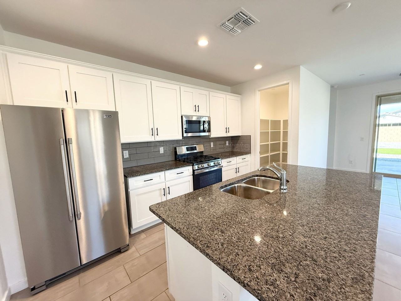 13312 W Crimson Ter - Photo 2 of 20