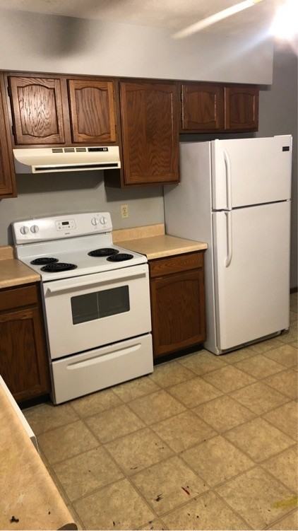 1614 Shady Dr #7 - Photo 3 of 10