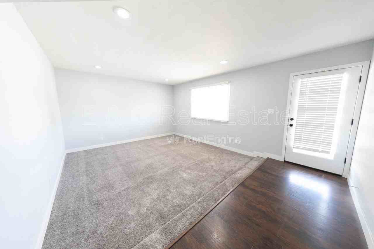 2144 S Los Feliz Dr - Photo 4 of 26