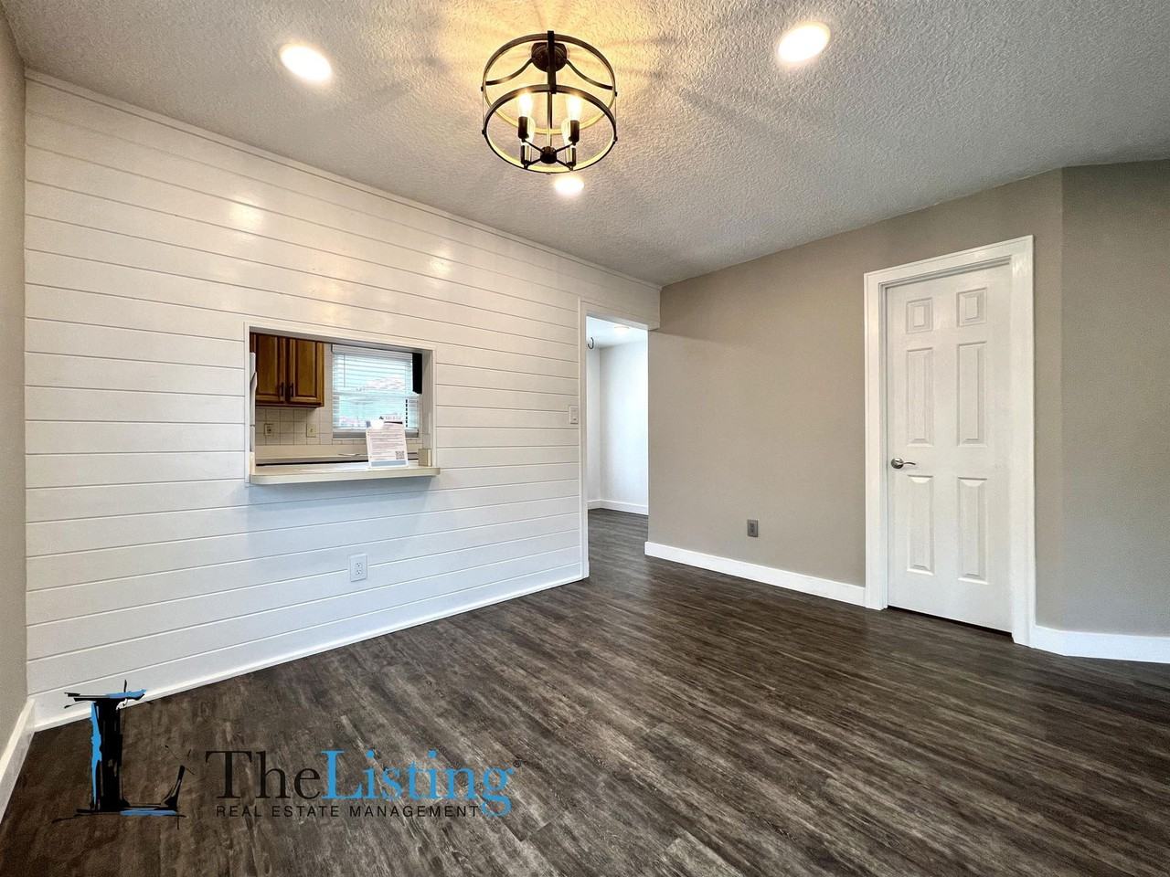 6300 Arlington Ct #210 - Photo 6 of 20