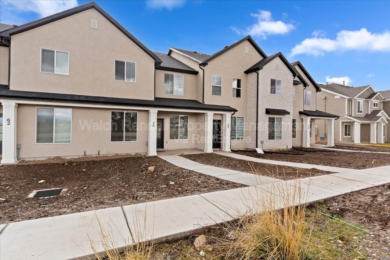 56 E 1225 S - Photo 2 of 33