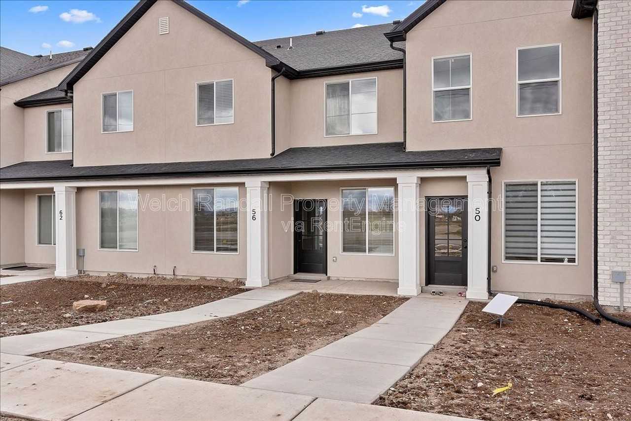 56 E 1225 S - Photo 3 of 33